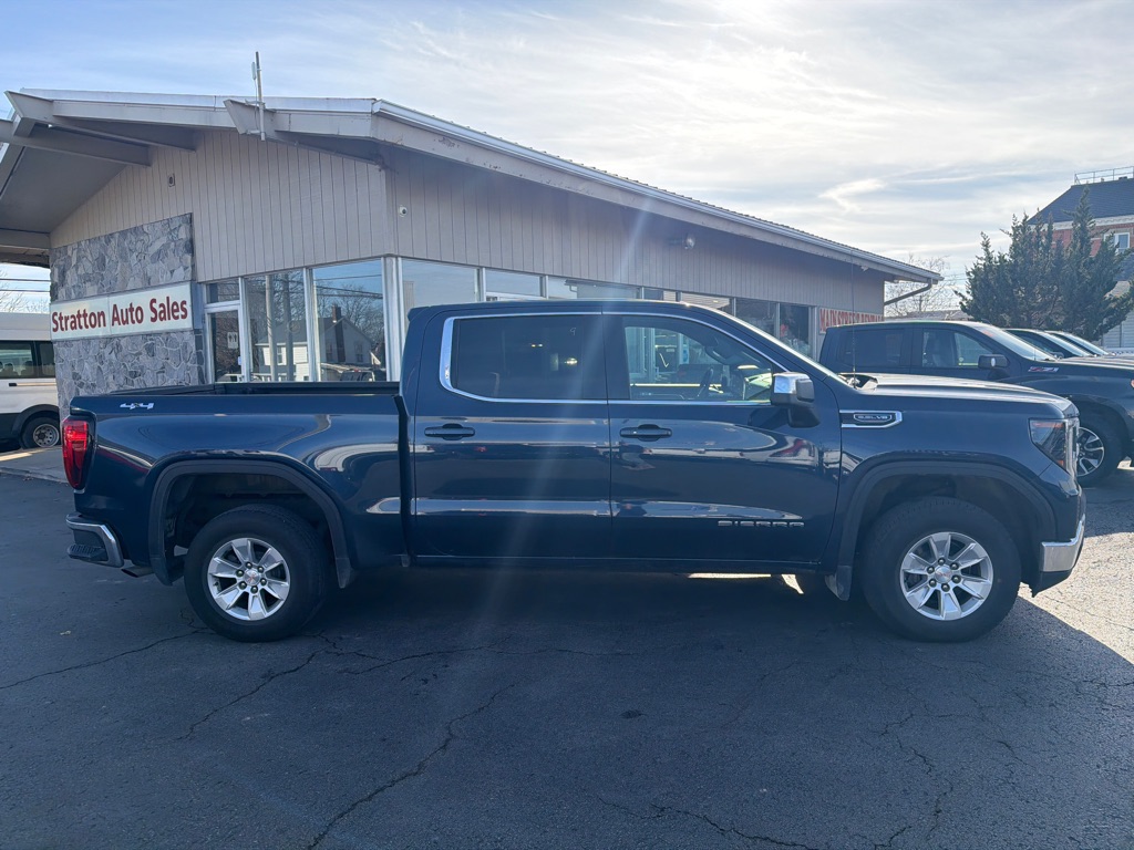 2022 GMC Sierra 1500 SLE