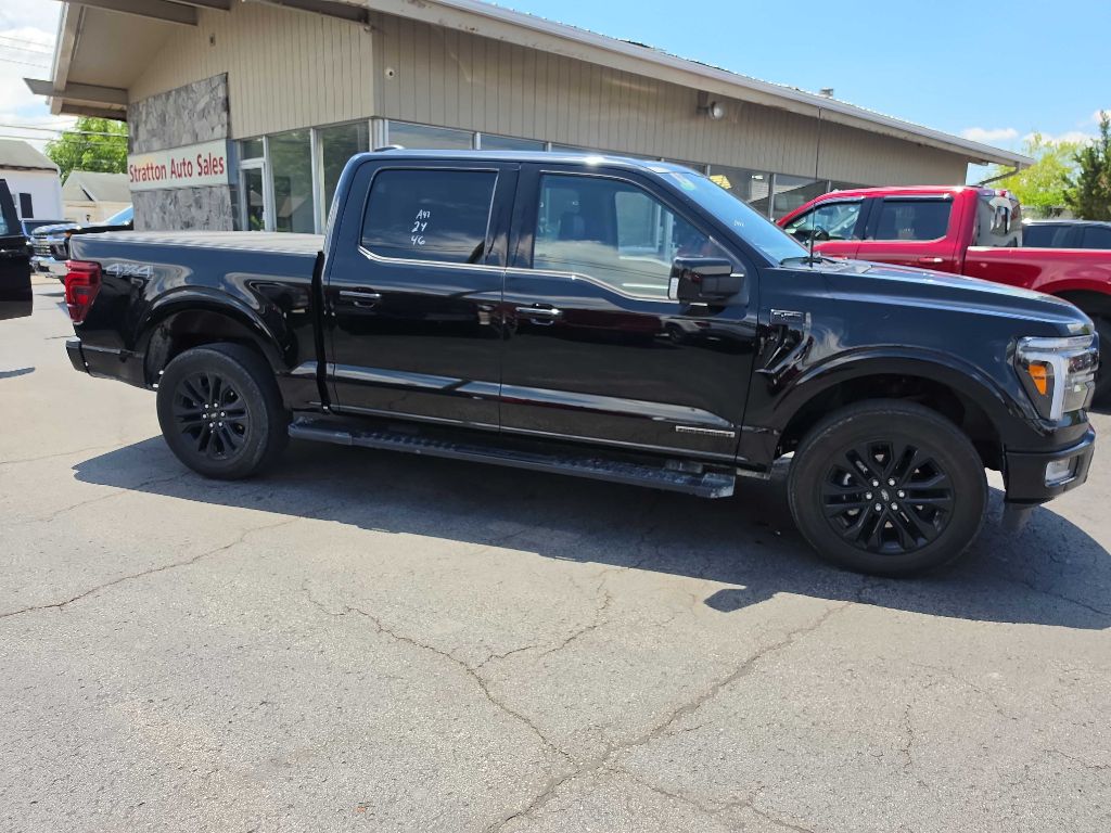 2024 Ford F-150 Lariat Sport Black Appearance Pac