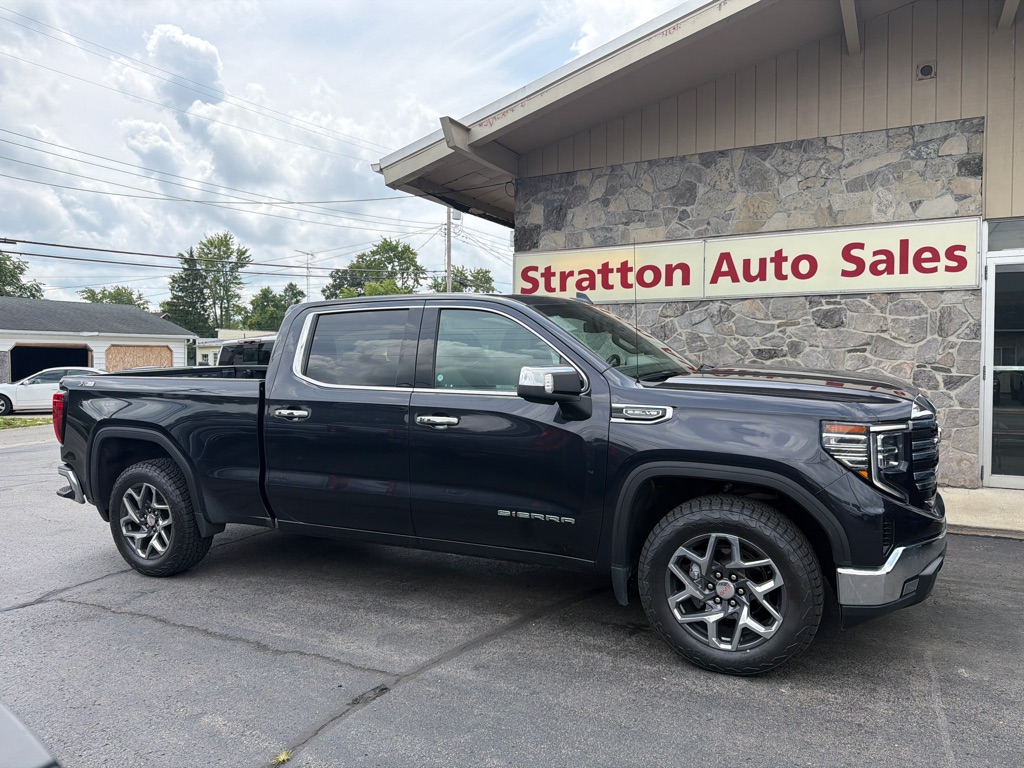 2022 GMC Sierra 1500 SLT