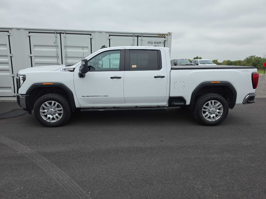 2024 GMC Sierra 2500 Pro
