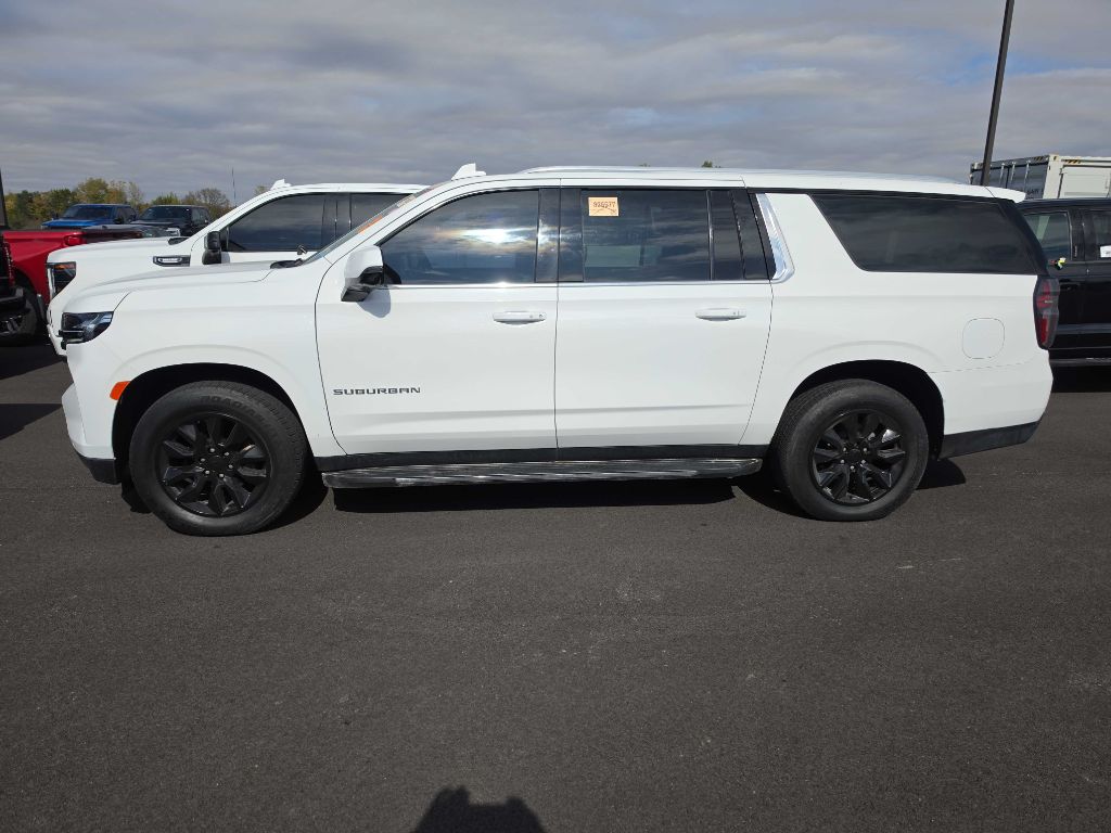 2021 Chevy Suburban LT