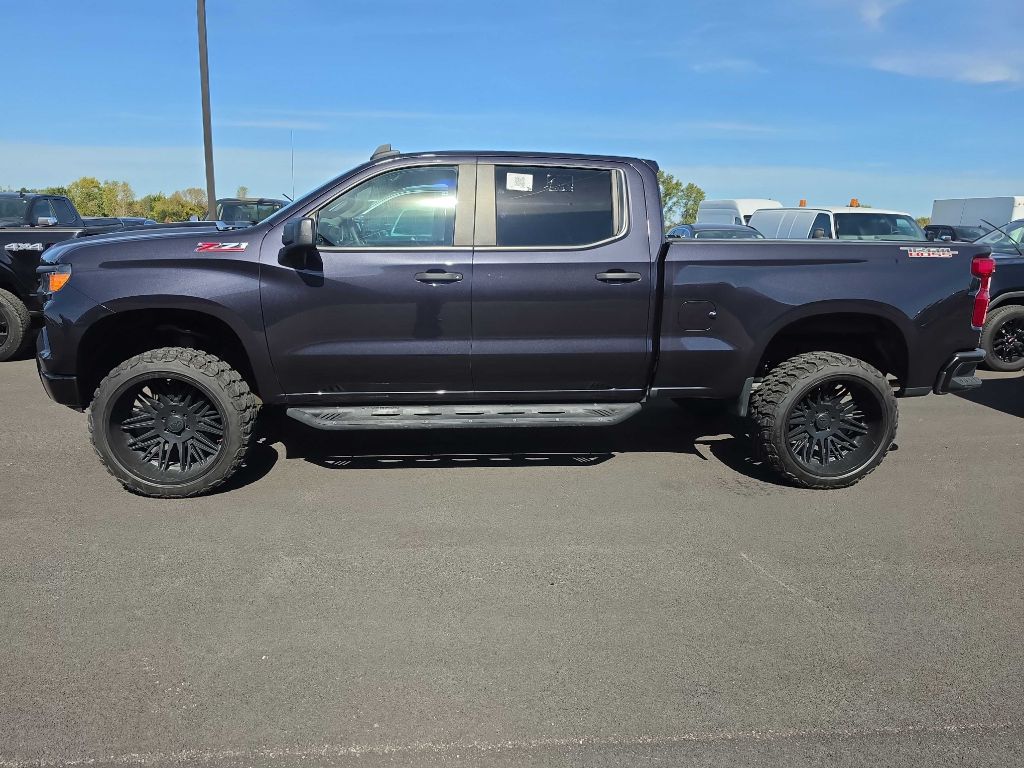 2022 Chevy Silverado 1500 Custom Trail Boss Lifte
